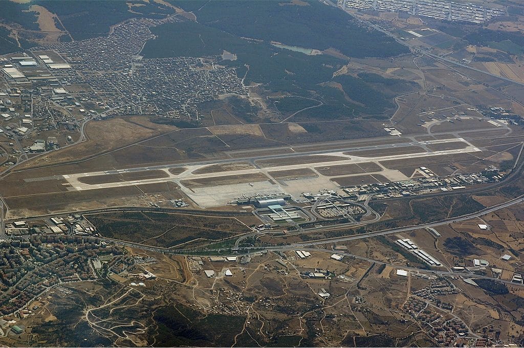 İzmir Adnan Menderes Airport